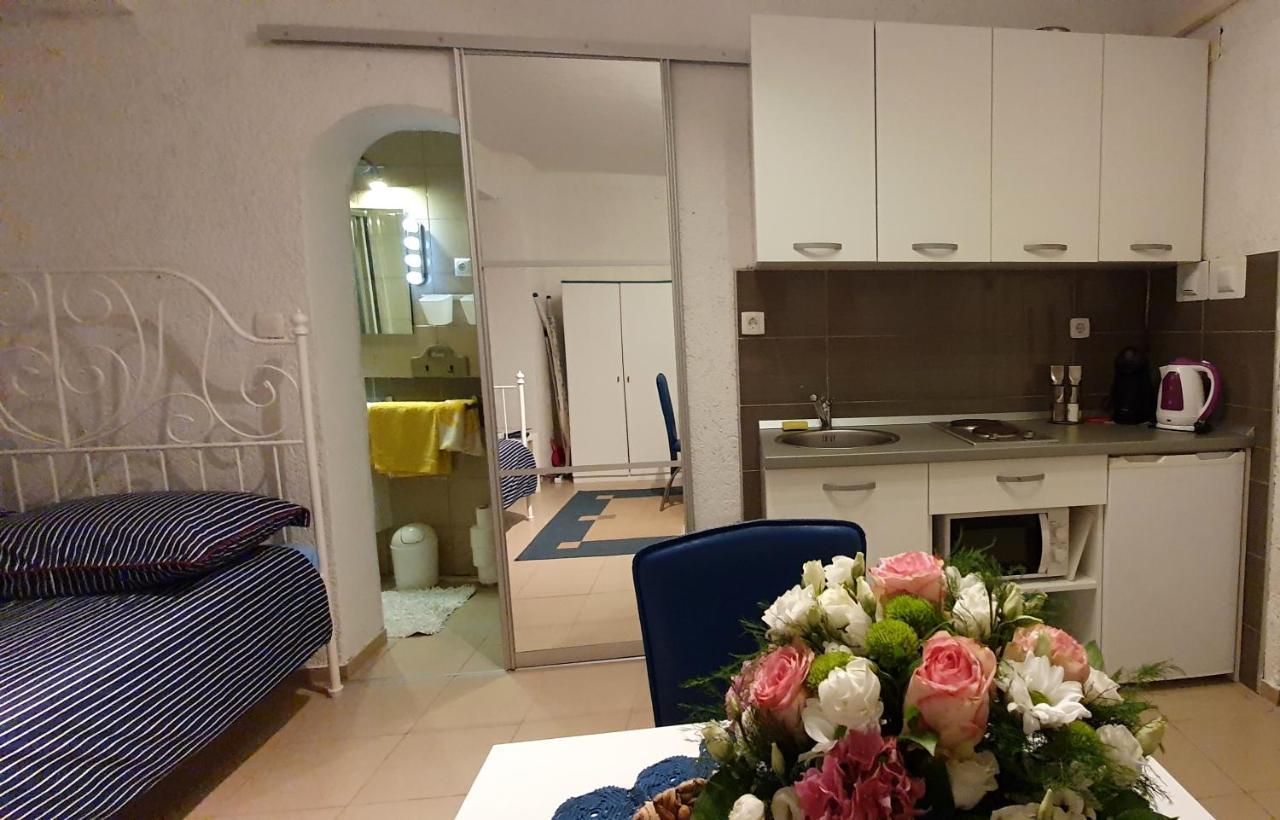 Apartments Dora Цриквеница Экстерьер фото