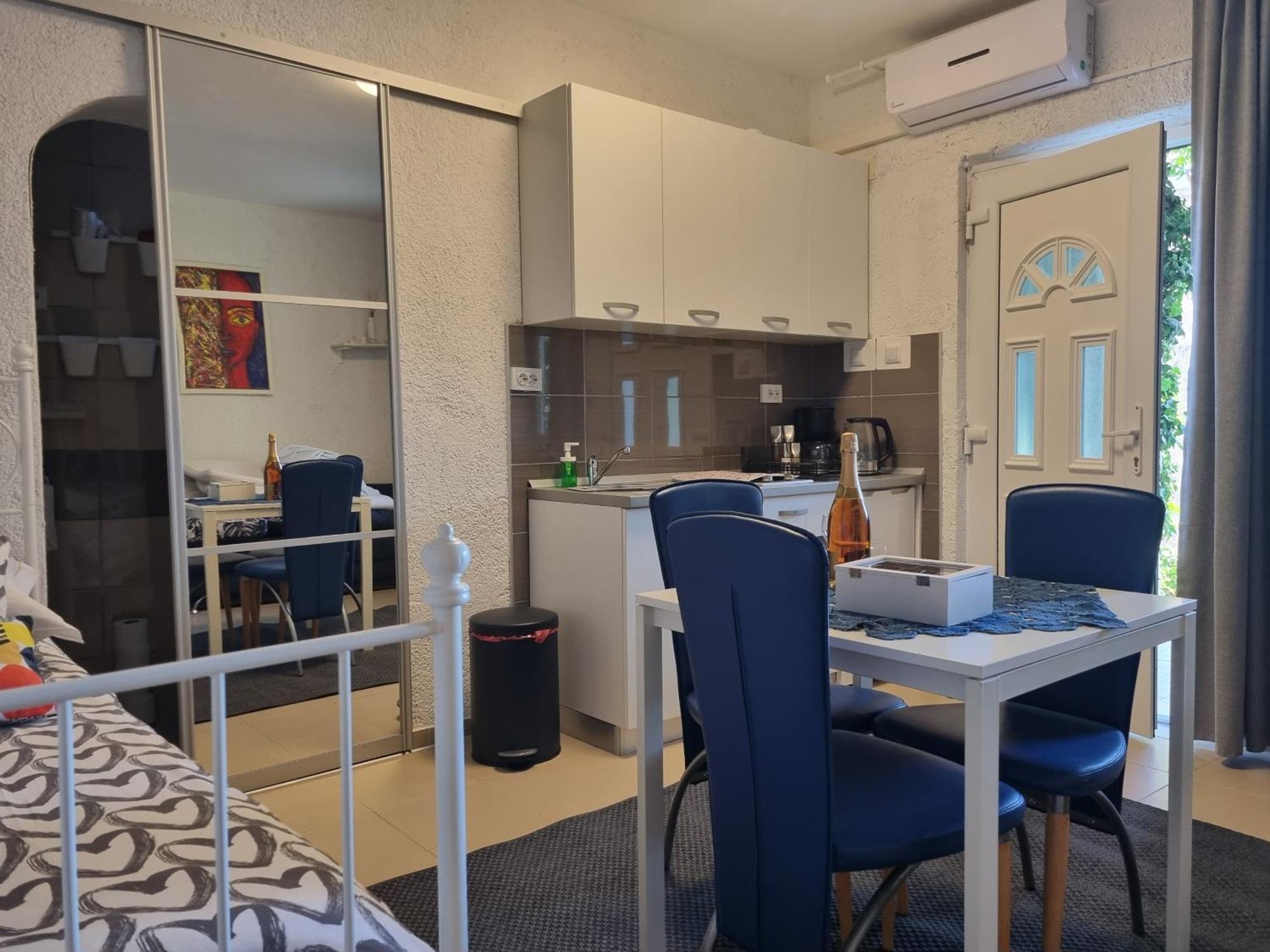 Apartments Dora Цриквеница Экстерьер фото