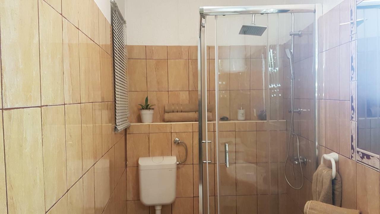 Apartments Dora Цриквеница Экстерьер фото